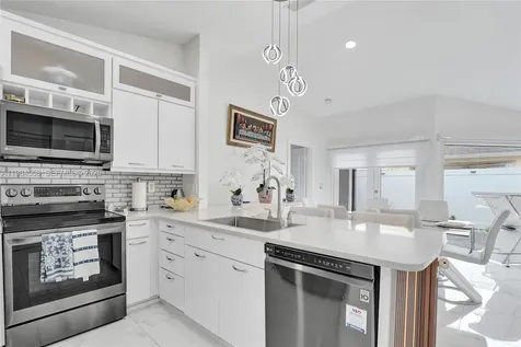 11761 NW 12th Street Pembroke Pines FL 33026