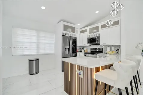 11761 NW 12th Street Pembroke Pines FL 33026