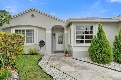 11761 NW 12th Street Pembroke Pines FL 33026
