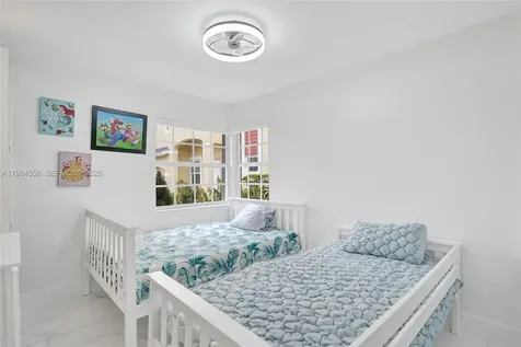 11761 NW 12th Street Pembroke Pines FL 33026