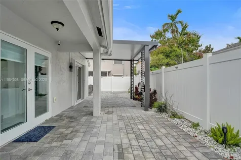 11761 NW 12th Street Pembroke Pines FL 33026