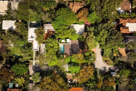 3090 Kirk Street Coconut Grove FL 33133