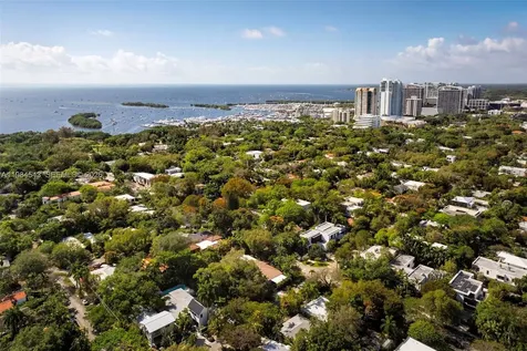 3090 Kirk Street Coconut Grove FL 33133