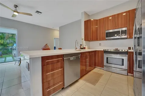 930 Bluewood Terrace Weston FL 33327