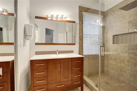 930 Bluewood Terrace Weston FL 33327
