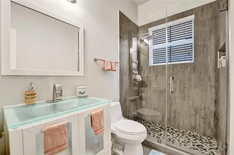 930 Bluewood Terrace Weston FL 33327
