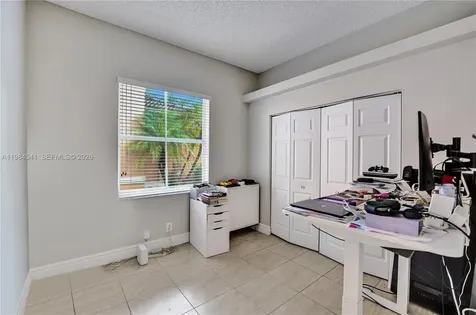 930 Bluewood Terrace Weston FL 33327