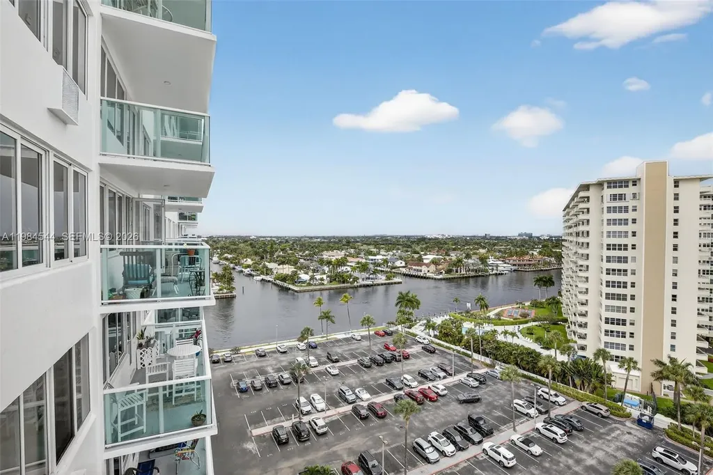 3233 NE 34th Street Fort Lauderdale FL 33308