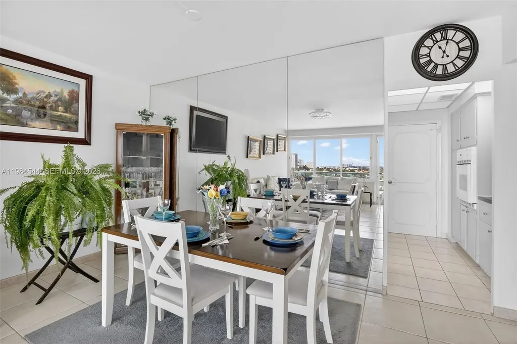 3233 NE 34th Street Fort Lauderdale FL 33308