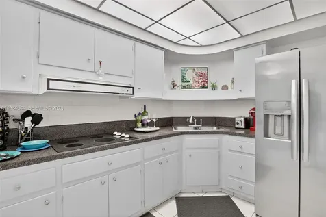 3233 NE 34th Street Fort Lauderdale FL 33308