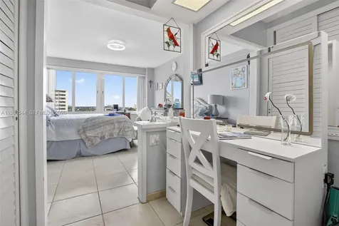 3233 NE 34th Street Fort Lauderdale FL 33308