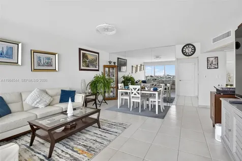 3233 NE 34th Street Fort Lauderdale FL 33308