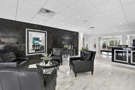 3233 NE 34th Street Fort Lauderdale FL 33308