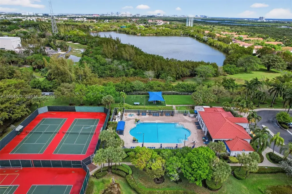1860 Sweetbay Way Hollywood FL 33019