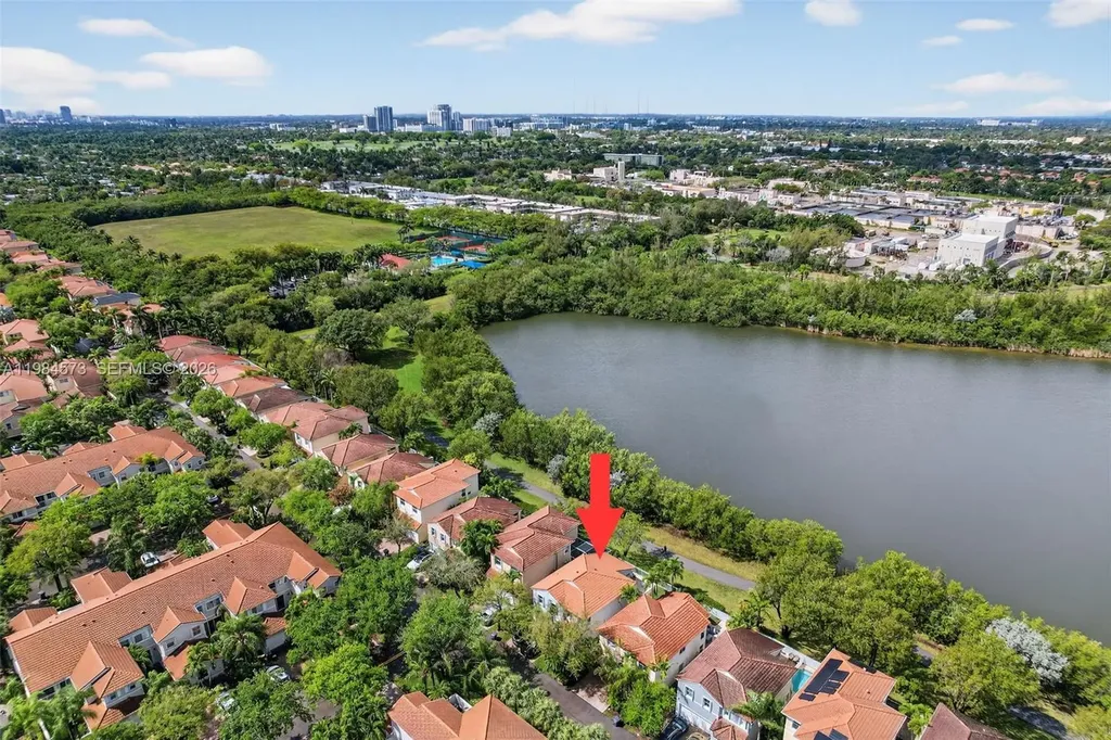 1860 Sweetbay Way Hollywood FL 33019