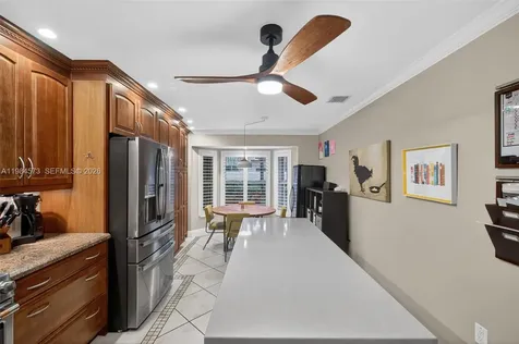 1860 Sweetbay Way Hollywood FL 33019