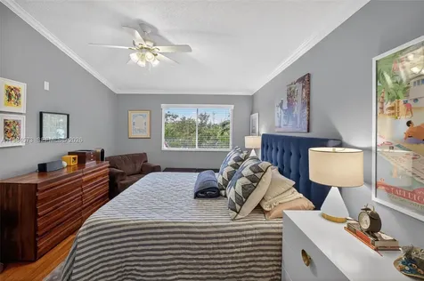 1860 Sweetbay Way Hollywood FL 33019