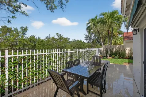 1860 Sweetbay Way Hollywood FL 33019