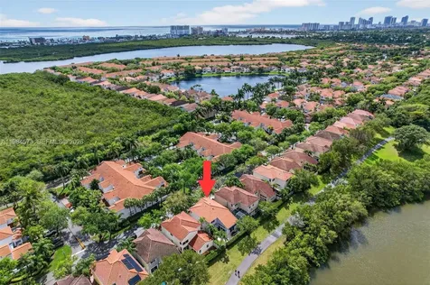 1860 Sweetbay Way Hollywood FL 33019