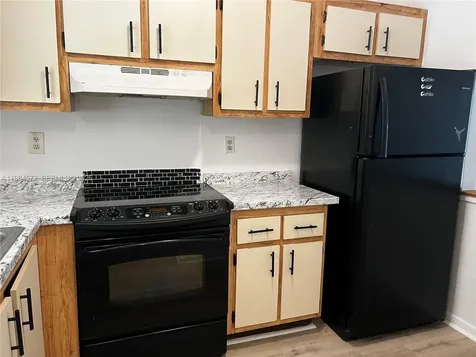 6001 Shakerwood Circle Tamarac FL 33319