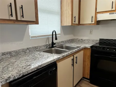 6001 Shakerwood Circle Tamarac FL 33319