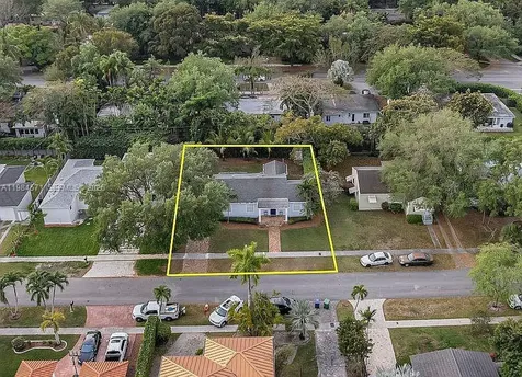 5850 SW 47 Street Miami FL 33155