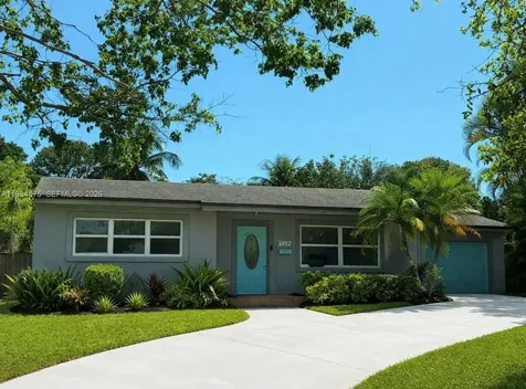 2842 Jackson Street Hollywood FL 33020