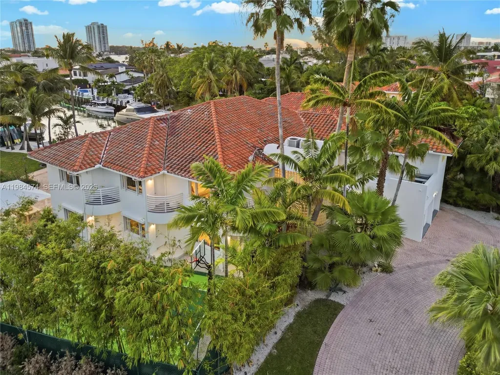 3401 NE 165th Street North Miami Beach FL 33160