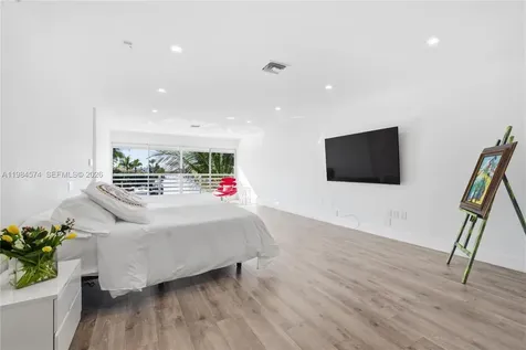 3401 NE 165th Street North Miami Beach FL 33160
