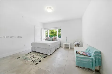 3401 NE 165th Street North Miami Beach FL 33160