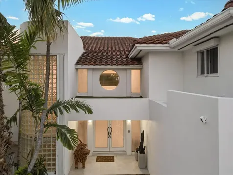 3401 NE 165th Street North Miami Beach FL 33160