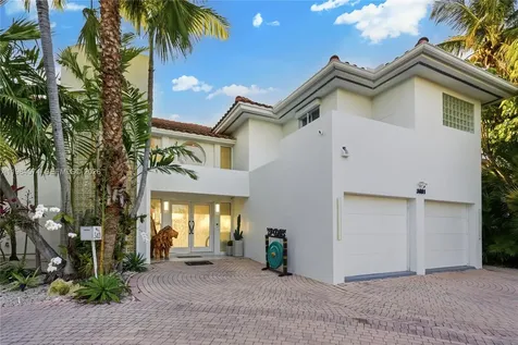 3401 NE 165th Street North Miami Beach FL 33160