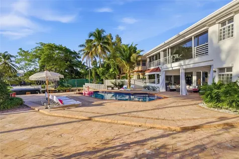 3401 NE 165th Street North Miami Beach FL 33160