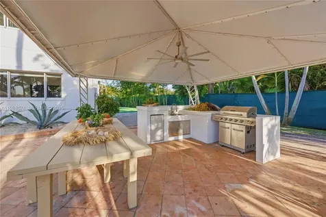 3401 NE 165th Street North Miami Beach FL 33160