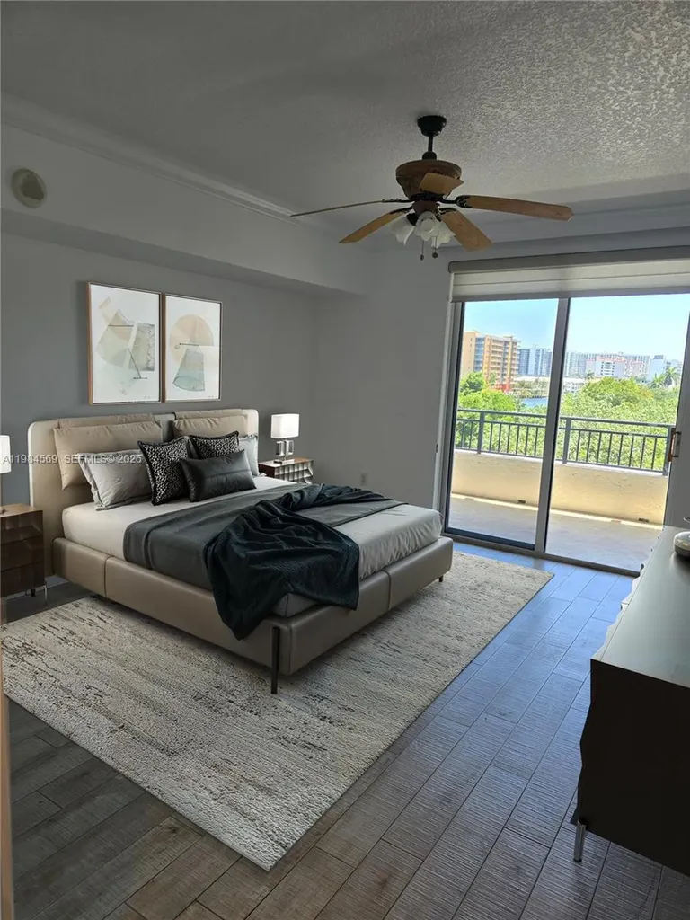 2880 NE 14th St Causeway Pompano Beach FL 33062
