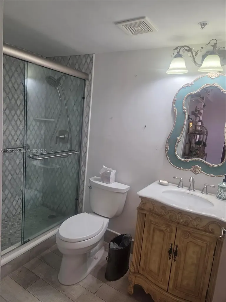 2880 NE 14th St Causeway Pompano Beach FL 33062