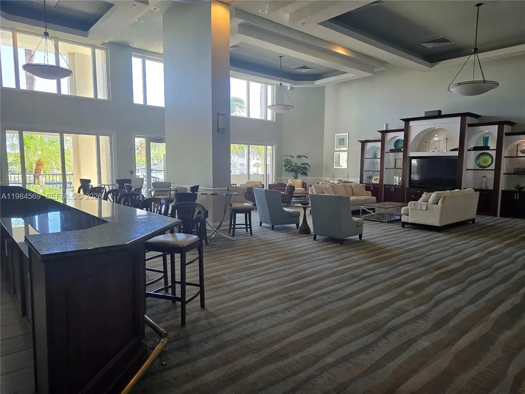 2880 NE 14th St Causeway Pompano Beach FL 33062