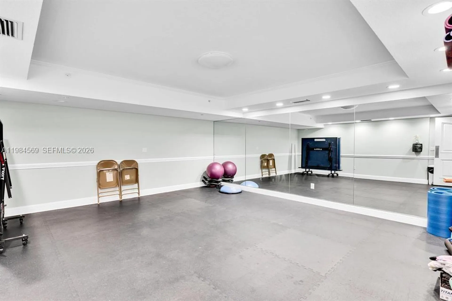 2880 NE 14th St Causeway Pompano Beach FL 33062