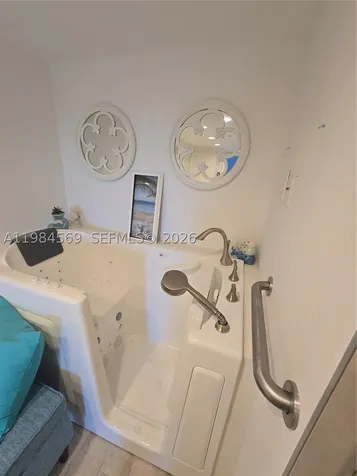 2880 NE 14th St Causeway Pompano Beach FL 33062