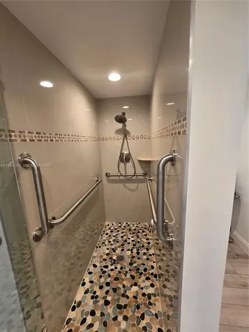 2880 NE 14th St Causeway Pompano Beach FL 33062