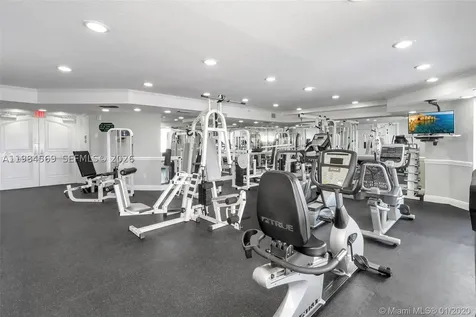 2880 NE 14th St Causeway Pompano Beach FL 33062