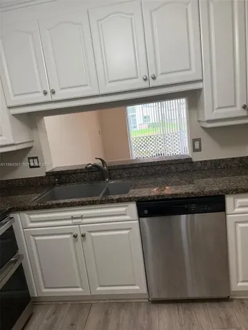 2305 NW 89th Drive Coral Springs FL 33065