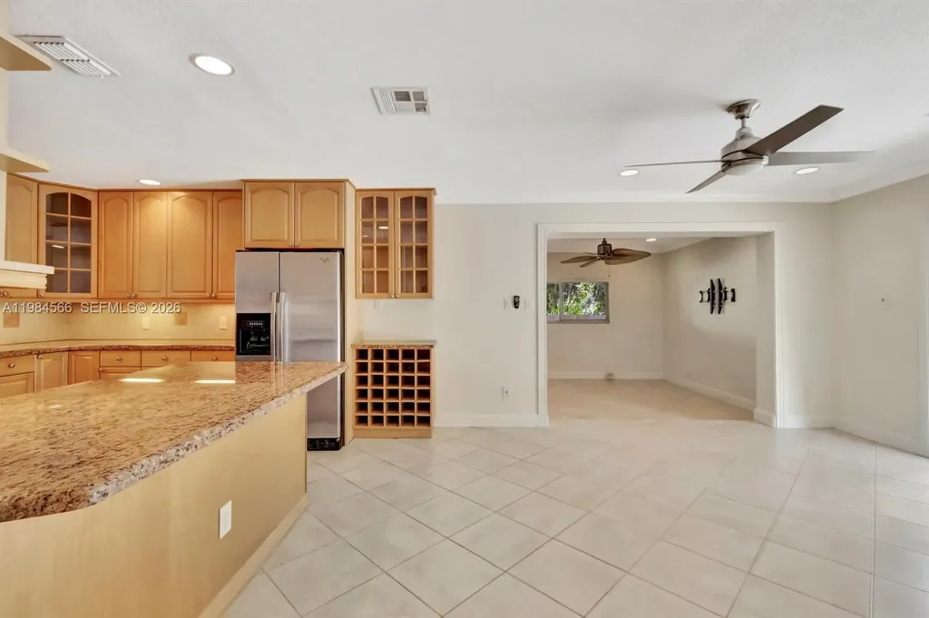 11 Forest Hills Lane Boca Raton FL 33431