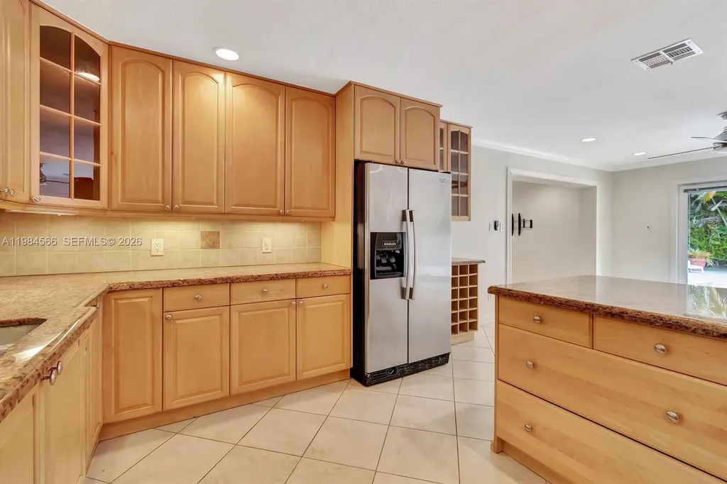 11 Forest Hills Lane Boca Raton FL 33431