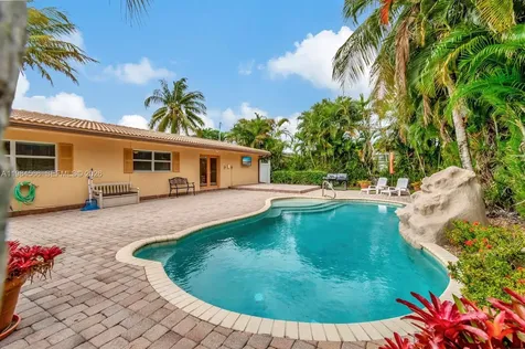 11 Forest Hills Lane Boca Raton FL 33431