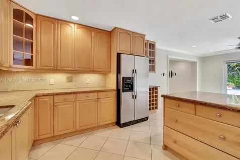 11 Forest Hills Lane Boca Raton FL 33431