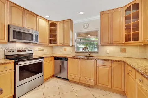 11 Forest Hills Lane Boca Raton FL 33431