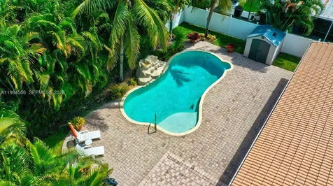 11 Forest Hills Lane Boca Raton FL 33431