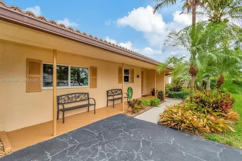 11 Forest Hills Lane Boca Raton FL 33431