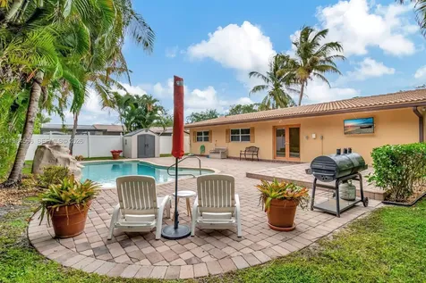 11 Forest Hills Lane Boca Raton FL 33431